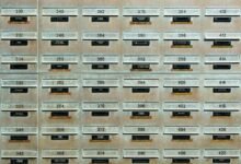 search hotline phone numbers